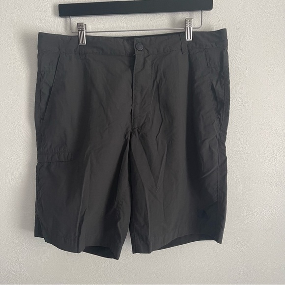 The North Face men’s shorts size 34 hiking shorts  gray EUC - Picture 1 of 11